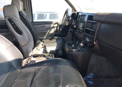 2015 Chevrolet Express 2500 Work Van из США, поврежденный, VIN 1GCWGFCG1F1213351